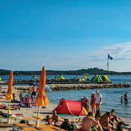 Vakantiehuis Luxurious In *