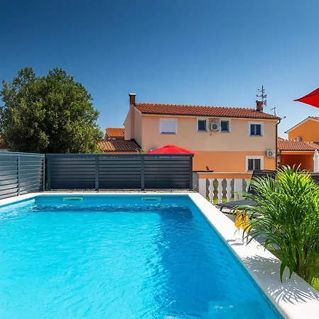 Feriehus Luxurious In