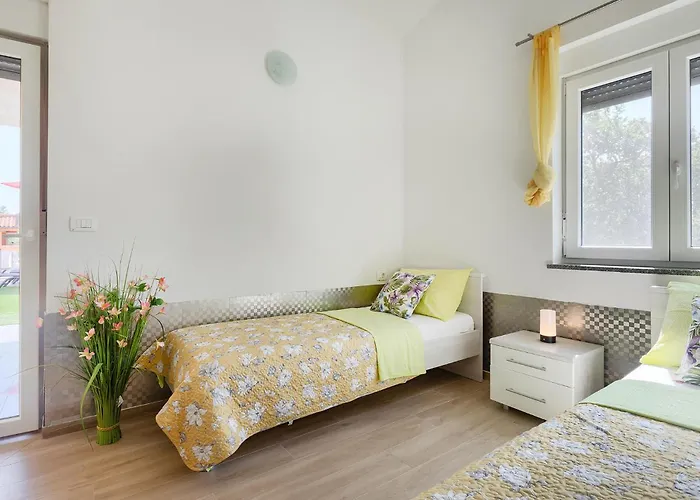 Vakantiehuis Cozy In With Wifi *